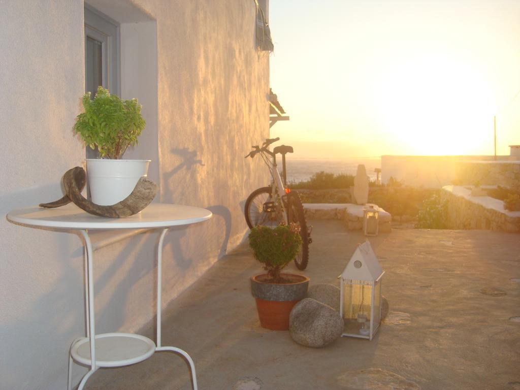 Makares Δονούσα